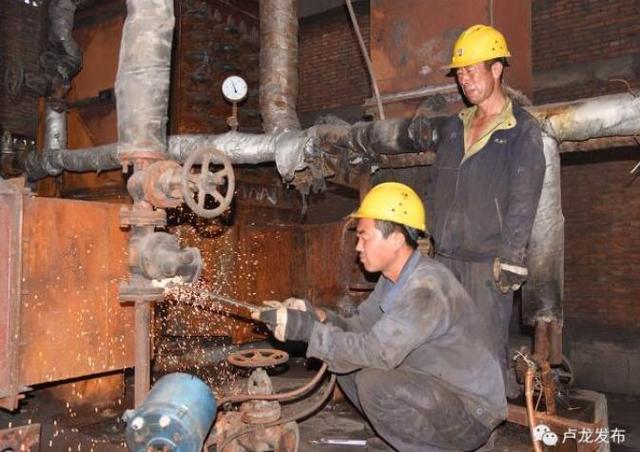 卢龙县开展拆除燃煤心博(中国)集中行动